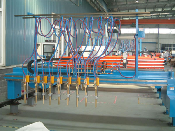 Máquina de corte da chama do CNC
